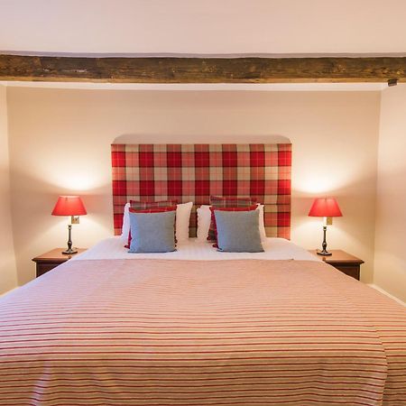 Luttrell Arms Hotel Дънстър Стая снимка