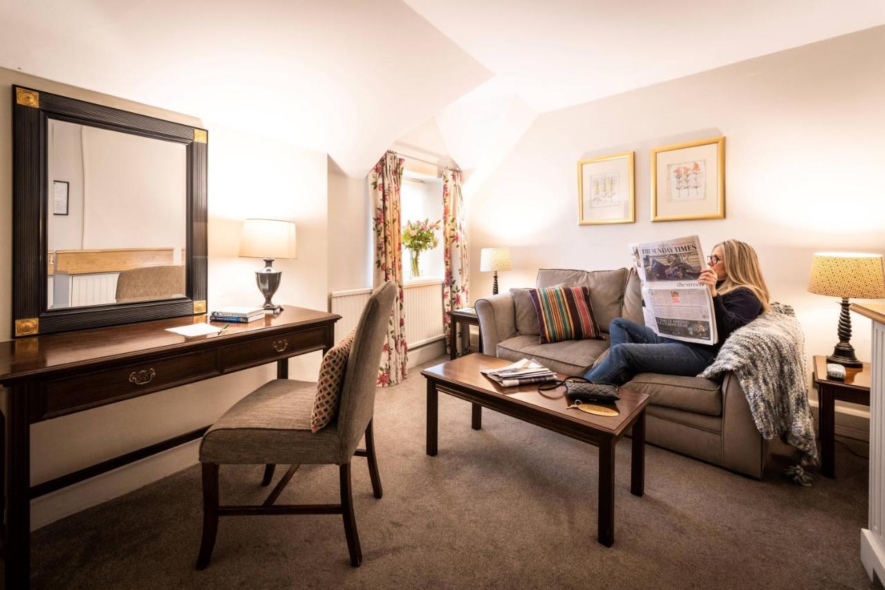 Luttrell Arms Hotel Дънстър Екстериор снимка