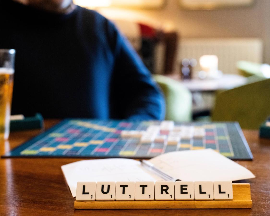 Luttrell Arms Hotel Дънстър Екстериор снимка