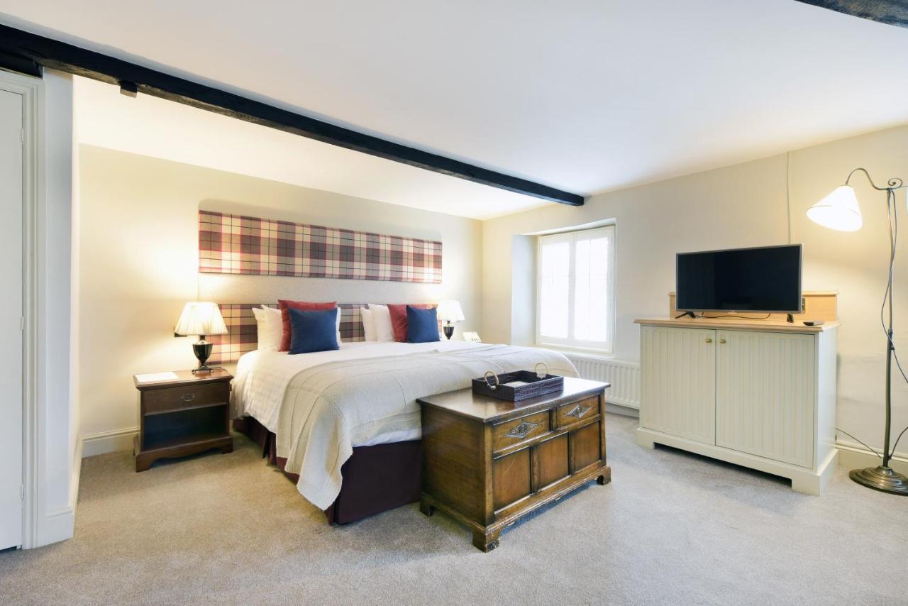 Luttrell Arms Hotel Дънстър Екстериор снимка